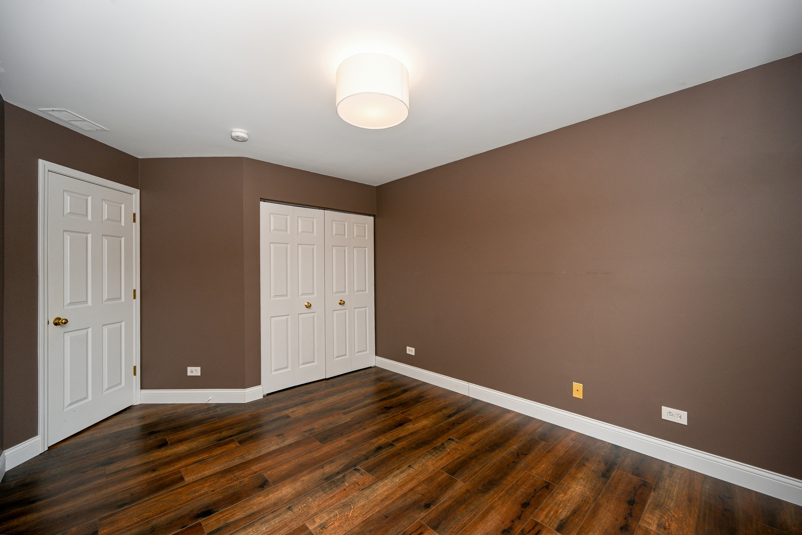 2012 N Silver Lake Road #2012, Arlington Heights, IL 60004