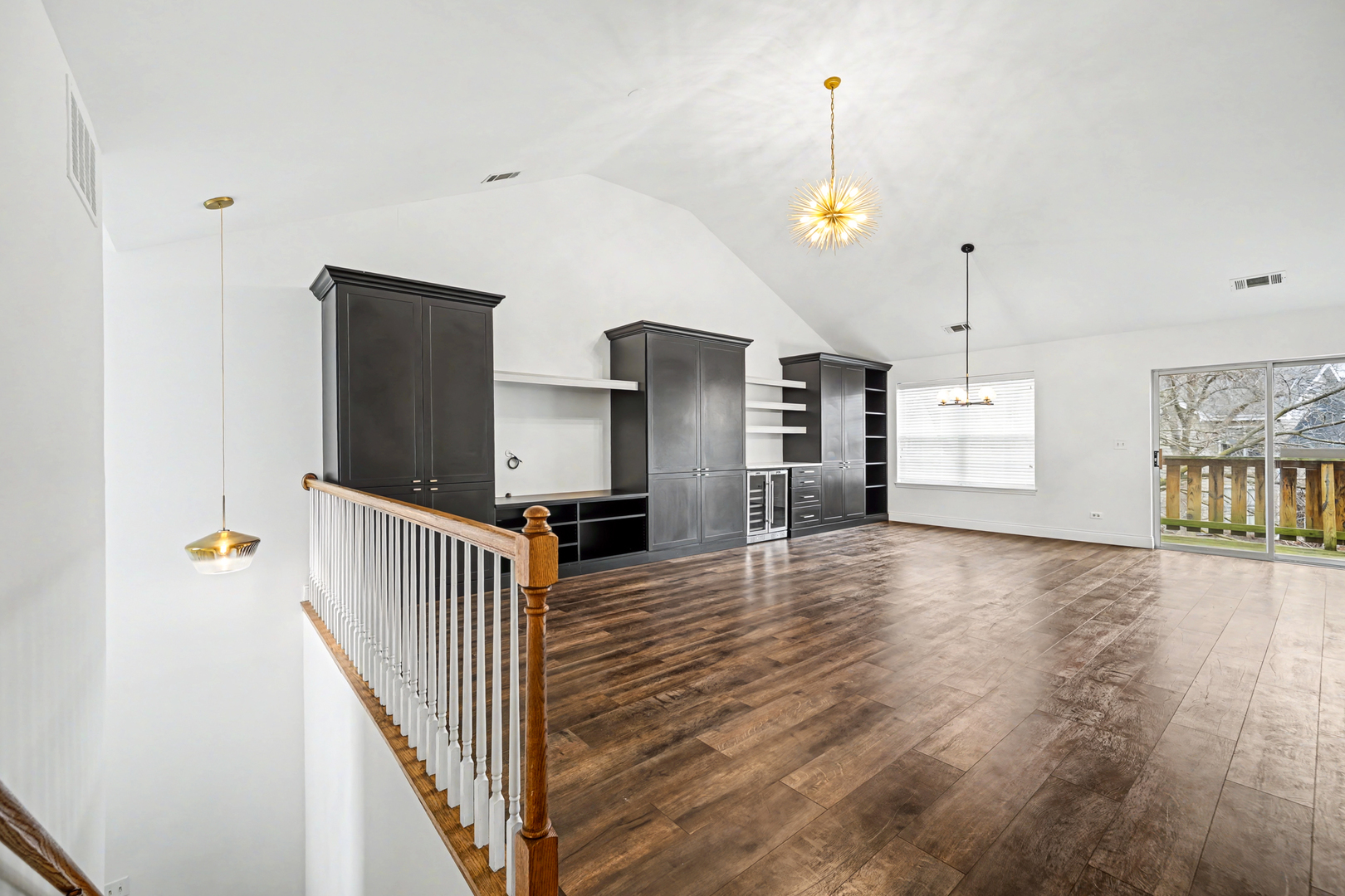 2012 N Silver Lake Road #2012, Arlington Heights, IL 60004