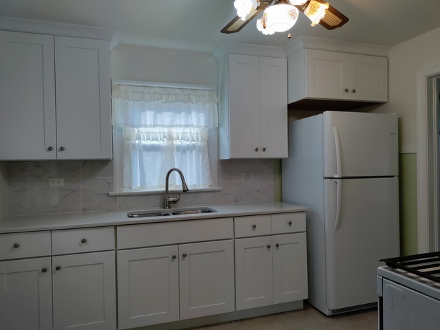 10455 S Spaulding Avenue, Chicago, IL 60655