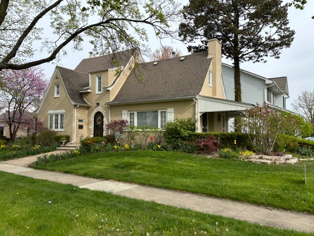 702 N CATHERINE Avenue, La Grange Park, IL 60526