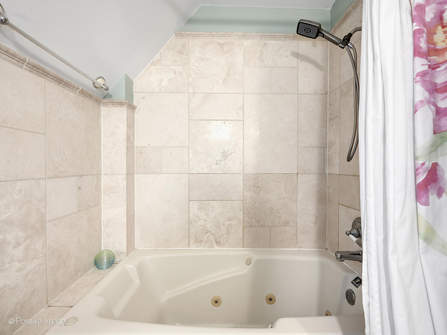 702 N CATHERINE Avenue, La Grange Park, IL 60526