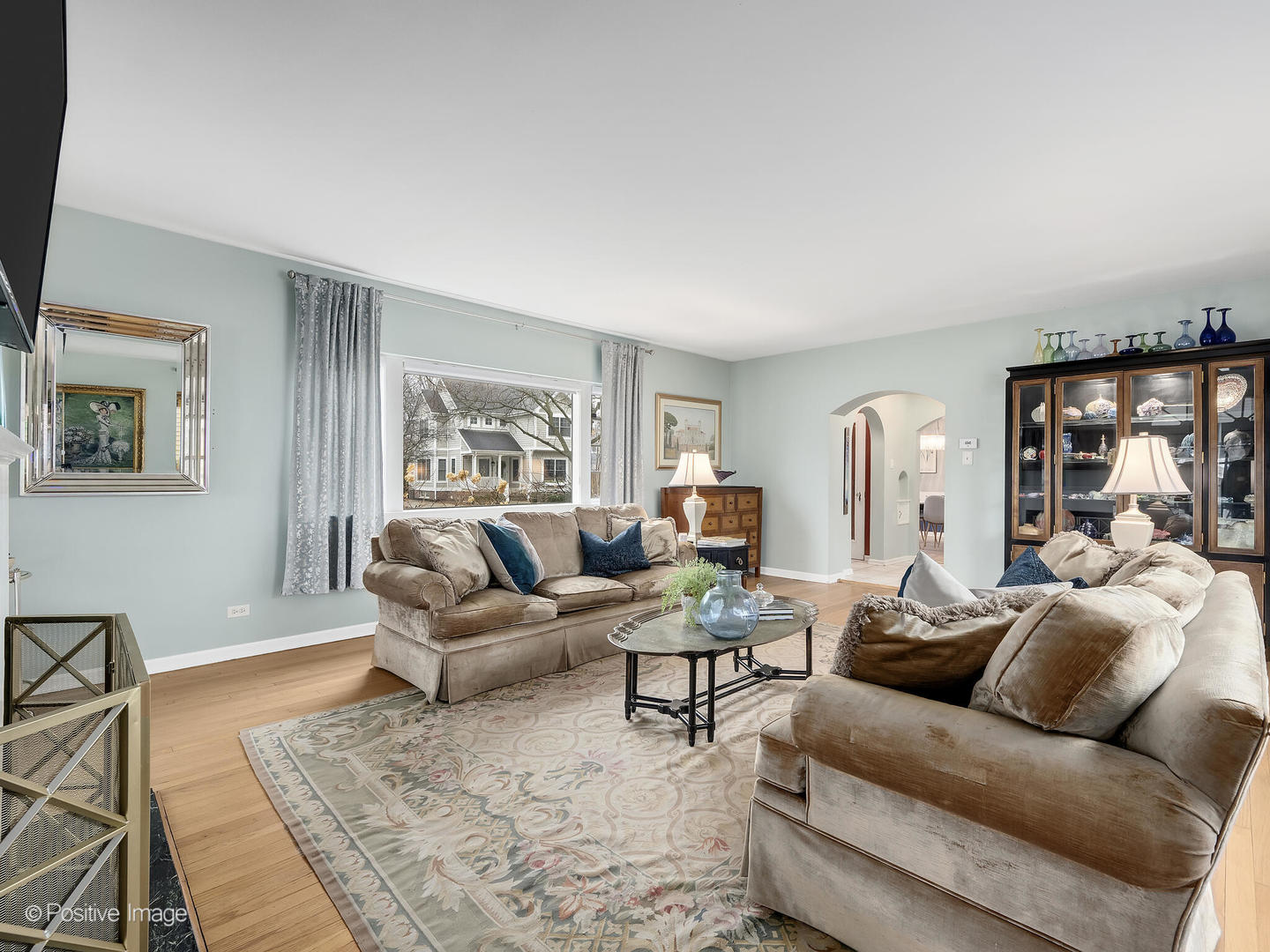 702 N CATHERINE Avenue, La Grange Park, IL 60526