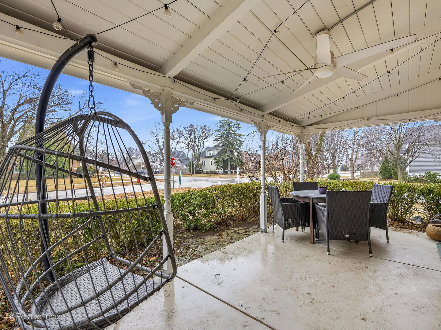 702 N CATHERINE Avenue, La Grange Park, IL 60526