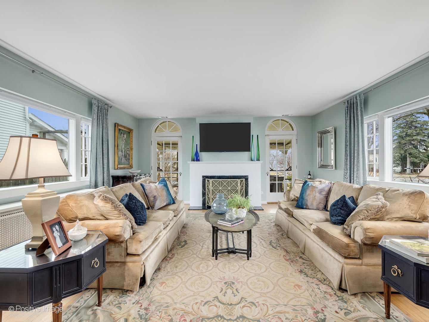 702 N CATHERINE Avenue, La Grange Park, IL 60526