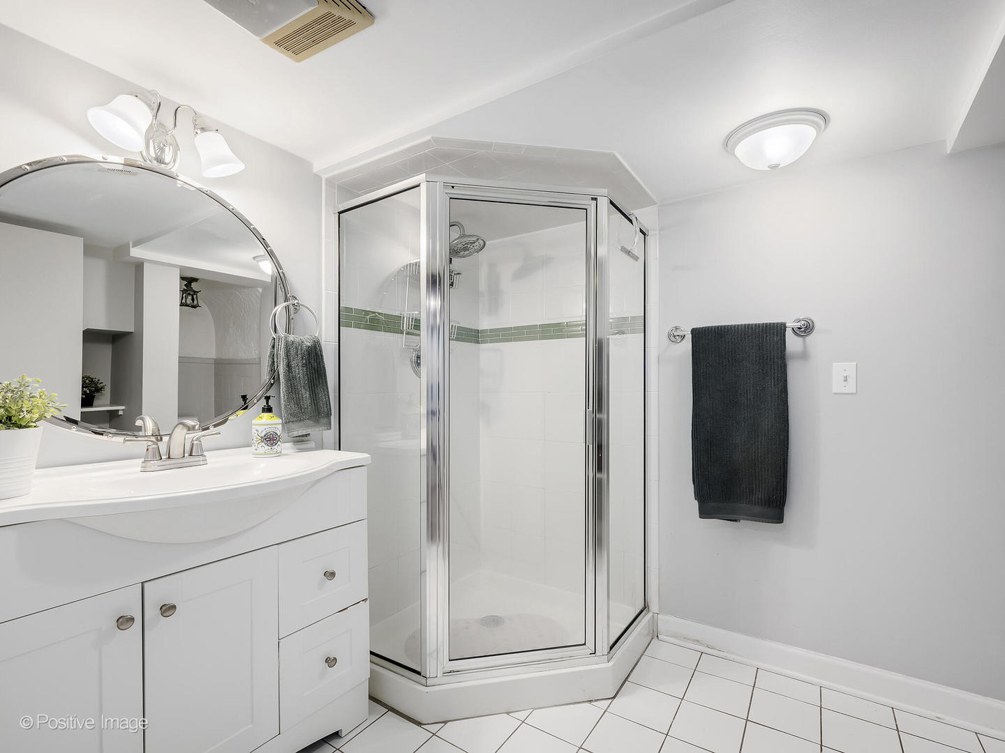 702 N CATHERINE Avenue, La Grange Park, IL 60526