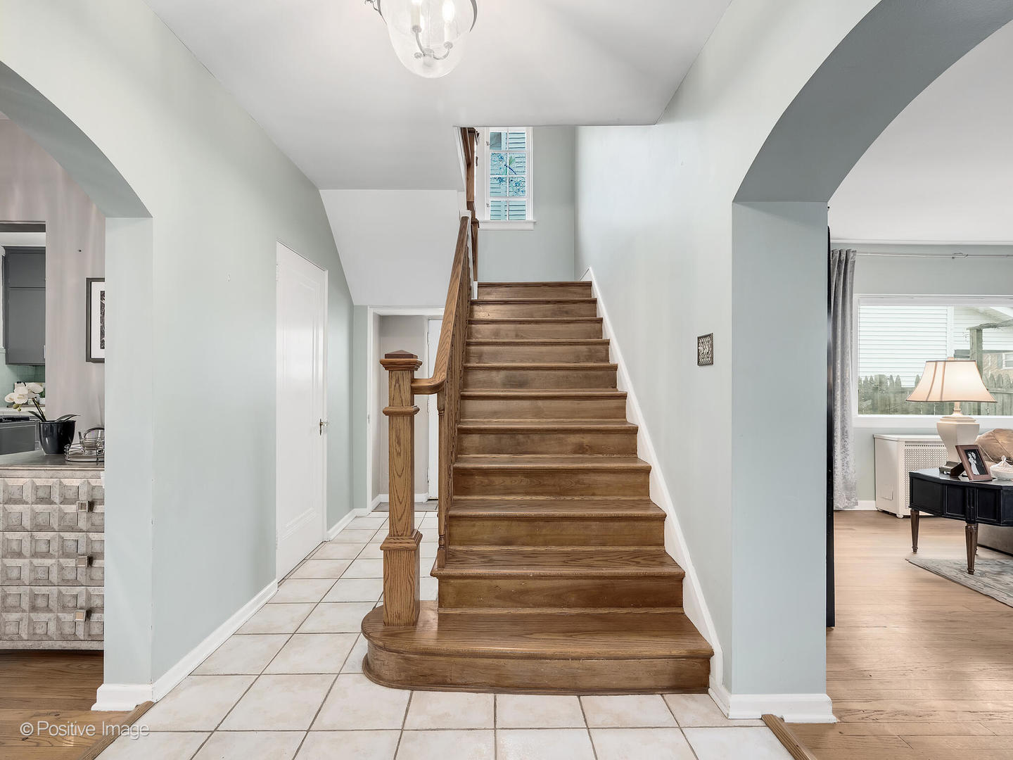 702 N CATHERINE Avenue, La Grange Park, IL 60526