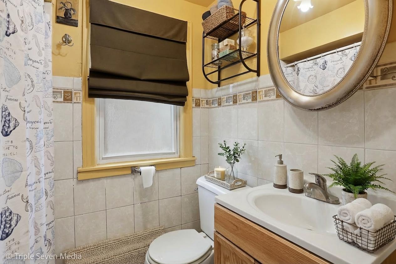 14123 S State Street, Riverdale, IL 60827