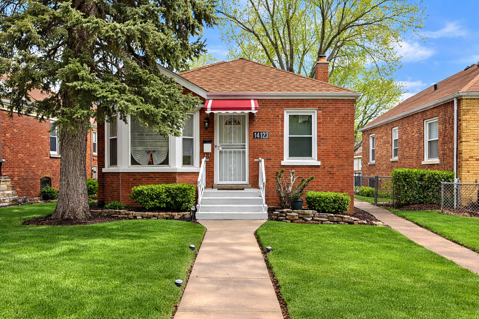 14123 S State Street, Riverdale, IL 60827