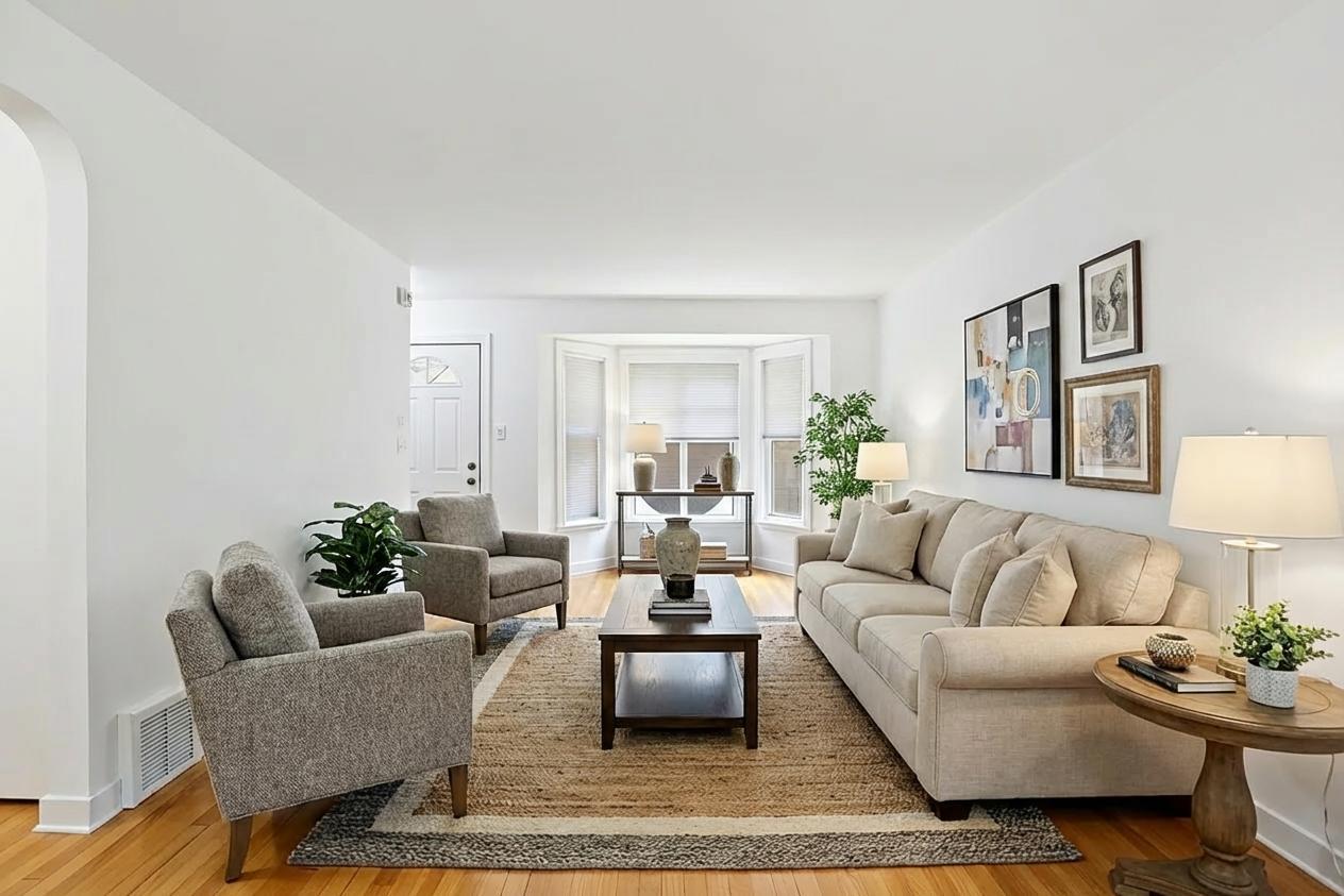 14123 S State Street, Riverdale, IL 60827