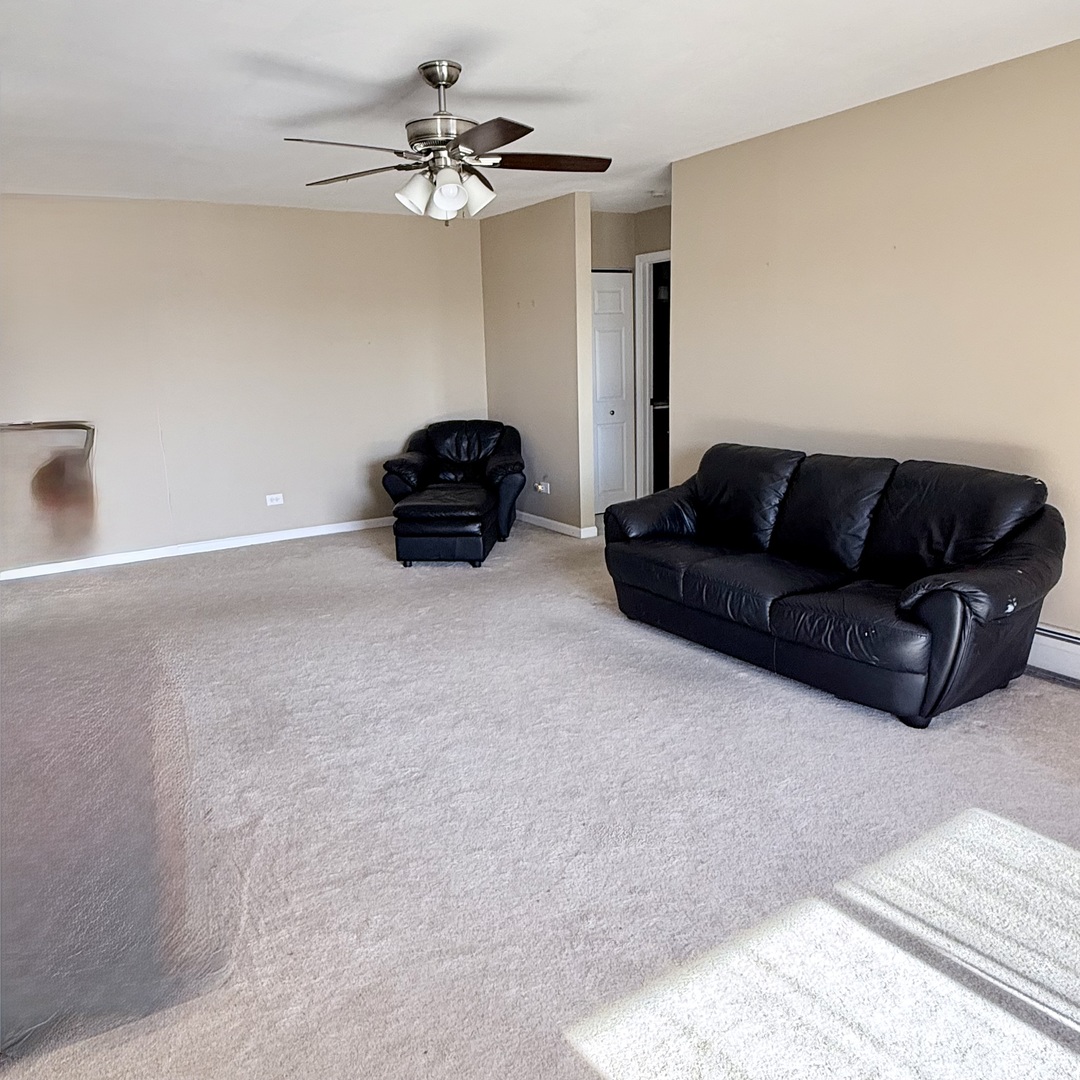 37 N Main Street #40, Glen Ellyn, IL 60137