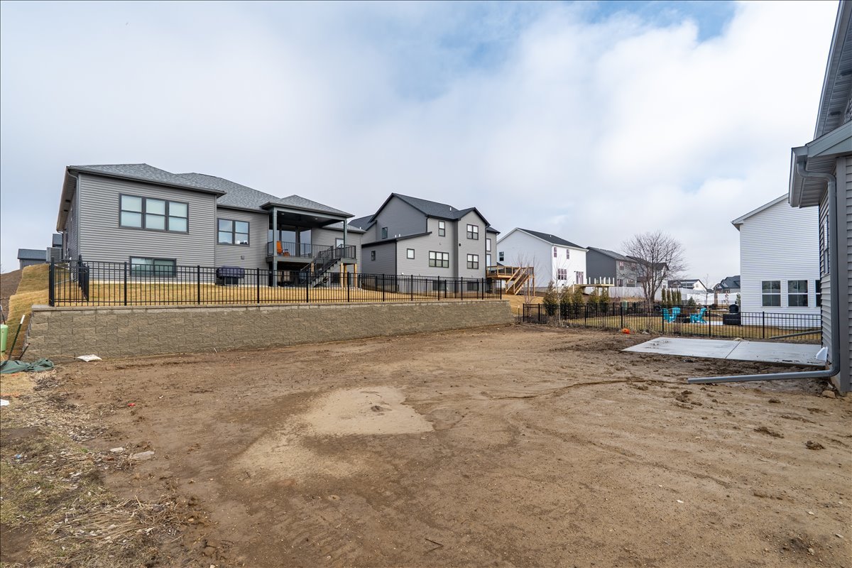 5206 Finlen Lane, Bloomington, IL 61705