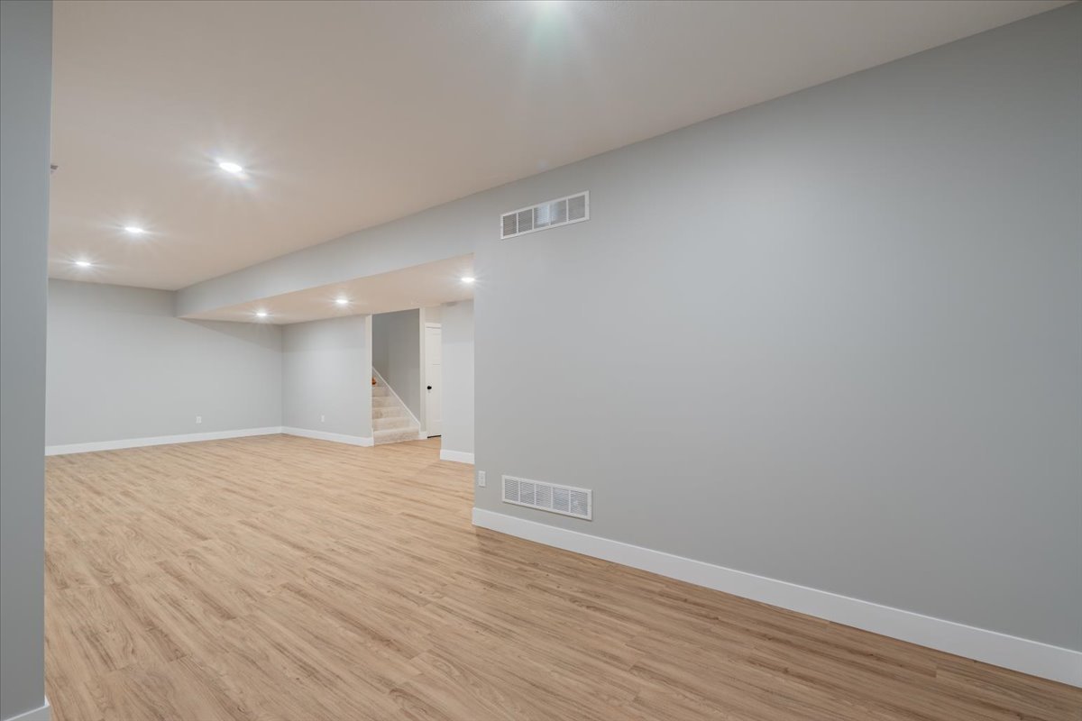 5206 Finlen Lane, Bloomington, IL 61705