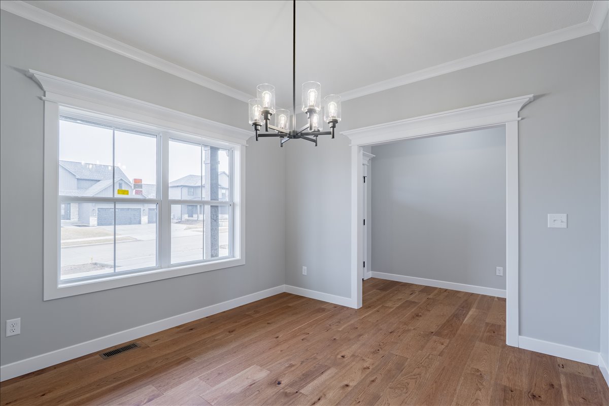 5206 Finlen Lane, Bloomington, IL 61705