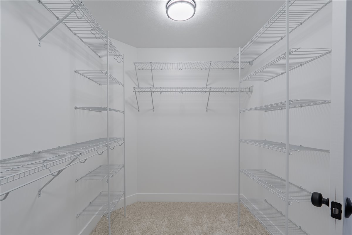 5206 Finlen Lane, Bloomington, IL 61705