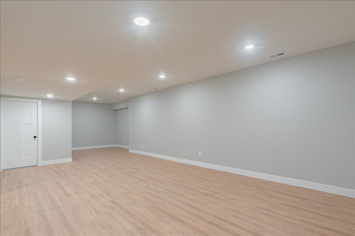 5206 Finlen Lane, Bloomington, IL 61705