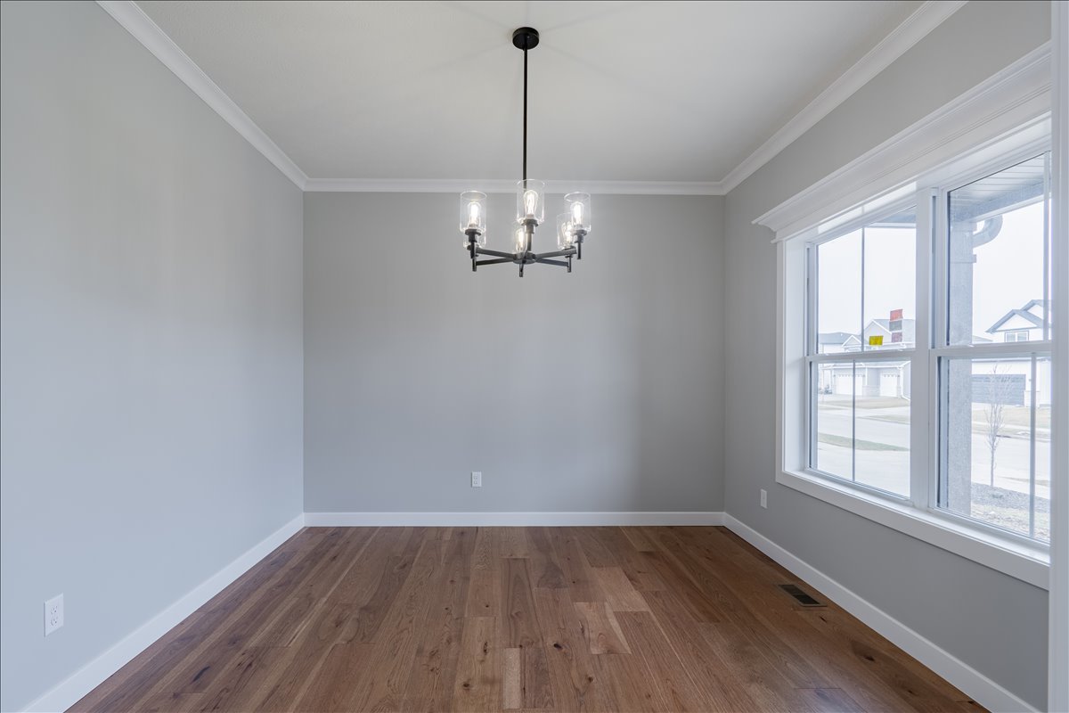 5206 Finlen Lane, Bloomington, IL 61705