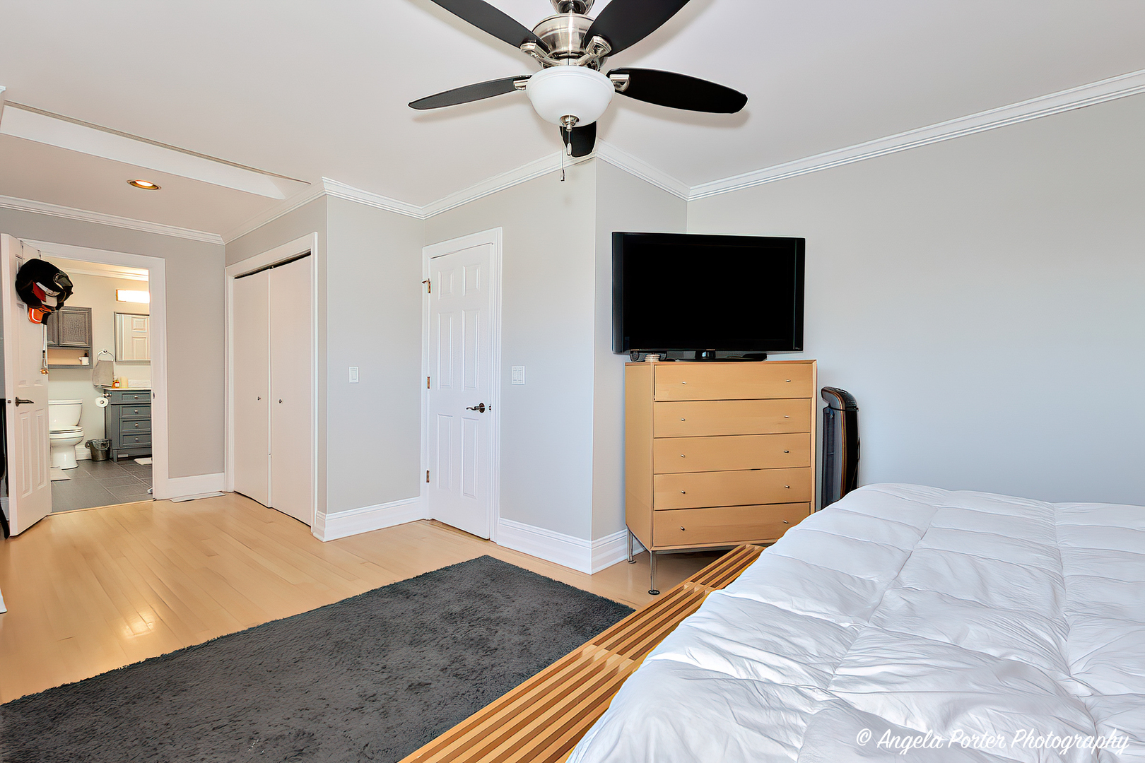 41653 N Lotus Avenue, Antioch, IL 60002