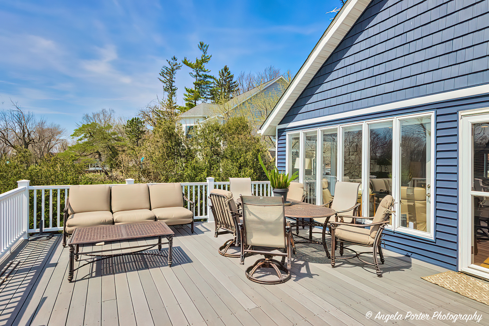 41653 N Lotus Avenue, Antioch, IL 60002