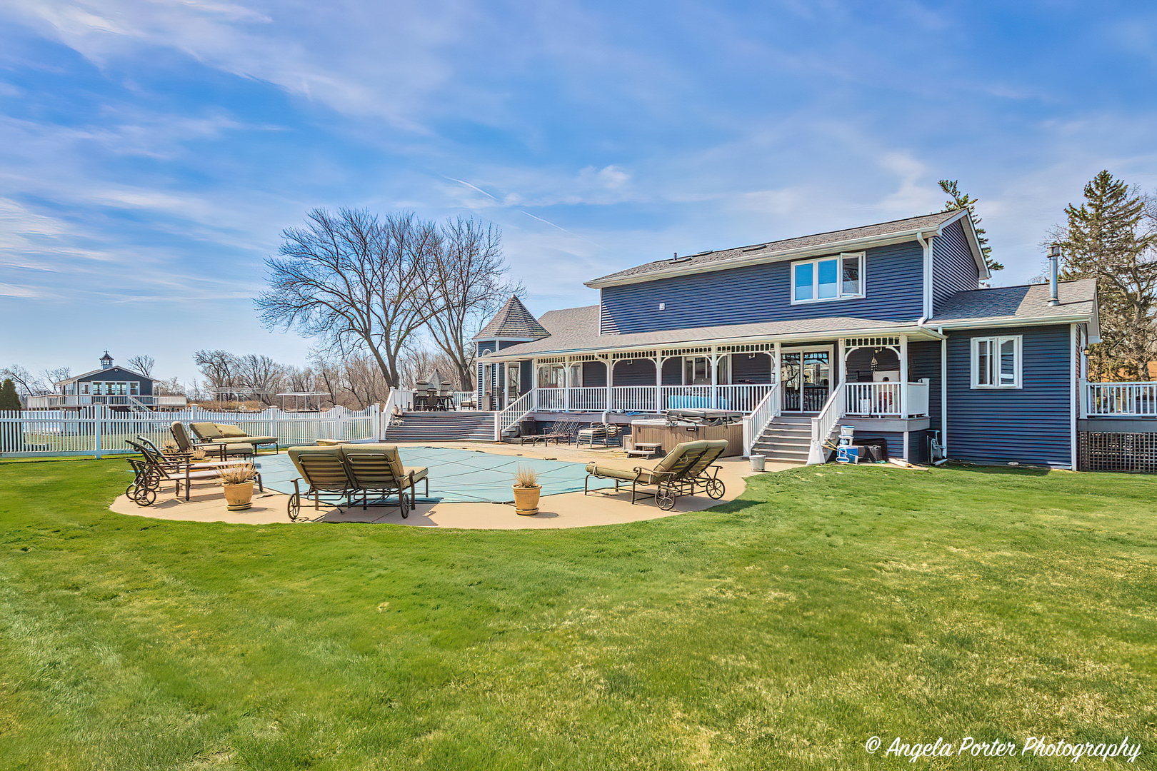 41653 N Lotus Avenue, Antioch, IL 60002