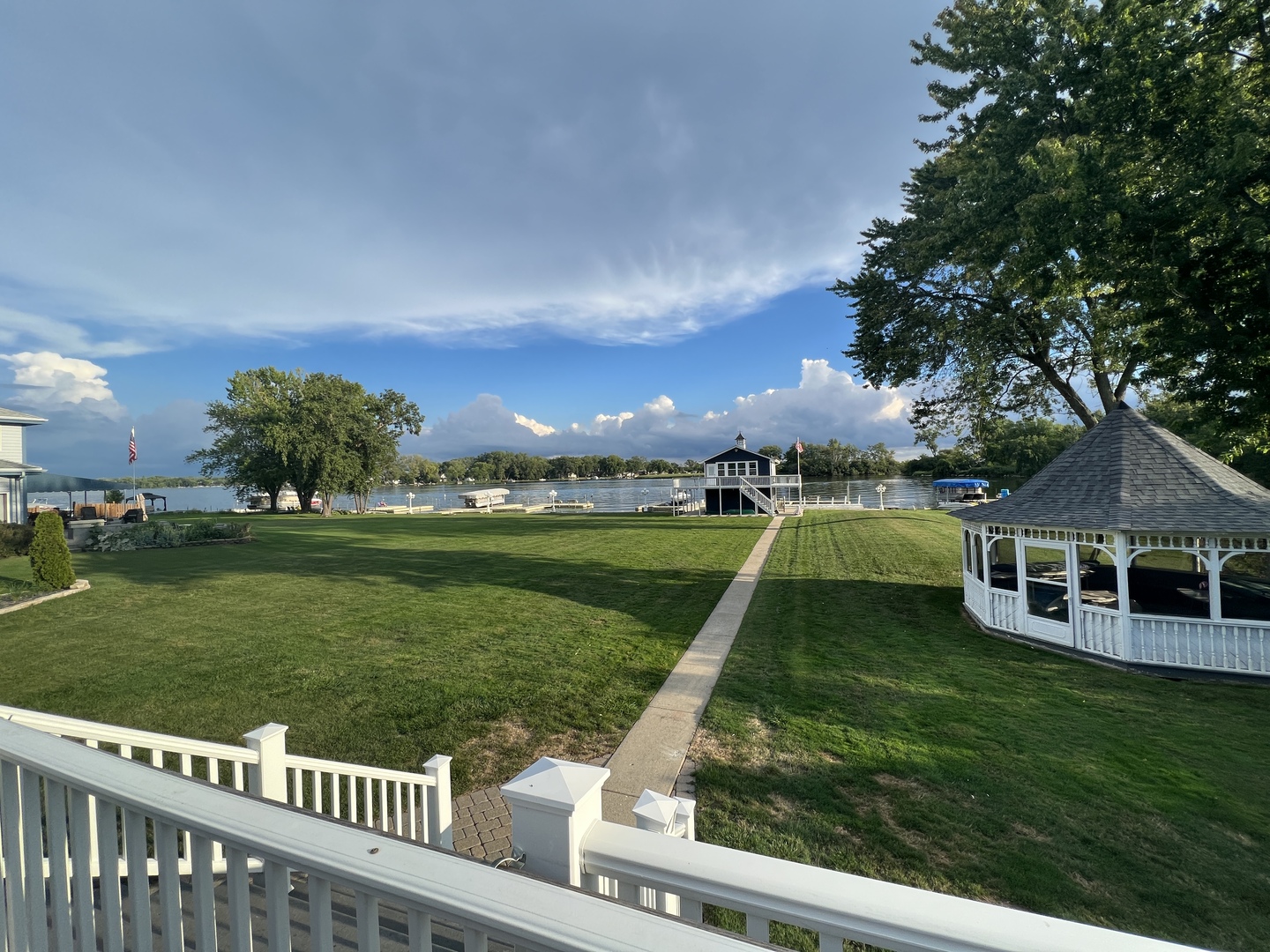 41653 N Lotus Avenue, Antioch, IL 60002