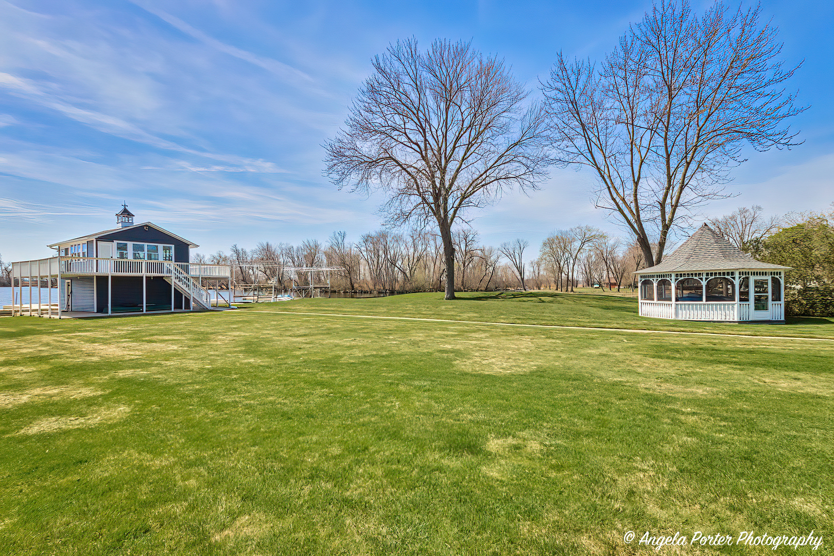 41653 N Lotus Avenue, Antioch, IL 60002