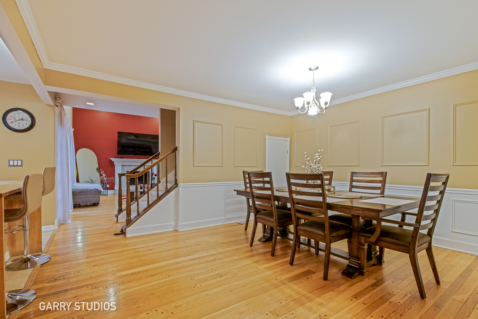 233 Lakeview Lane, Bloomingdale, IL 60108