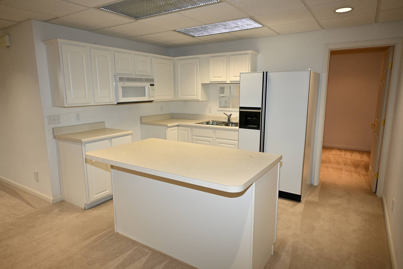 1308 W Carol Drive, Roanoke, IL 61561