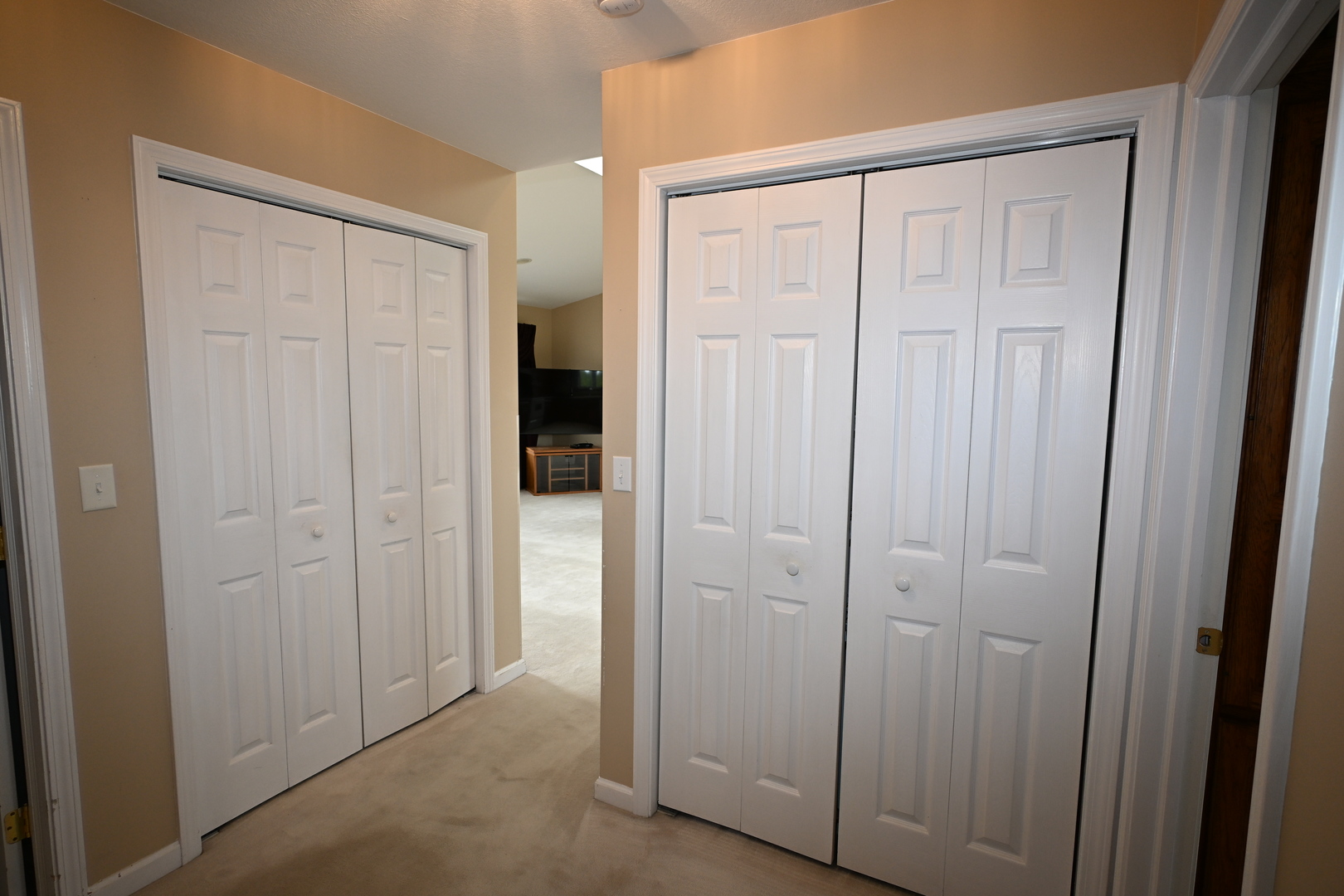 1308 W Carol Drive, Roanoke, IL 61561