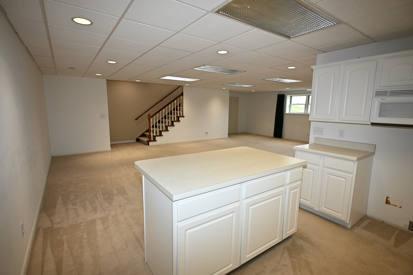 1308 W Carol Drive, Roanoke, IL 61561