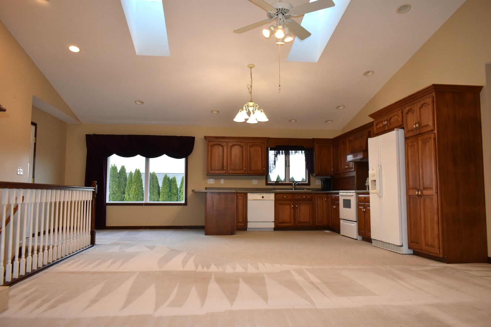 1308 W Carol Drive, Roanoke, IL 61561