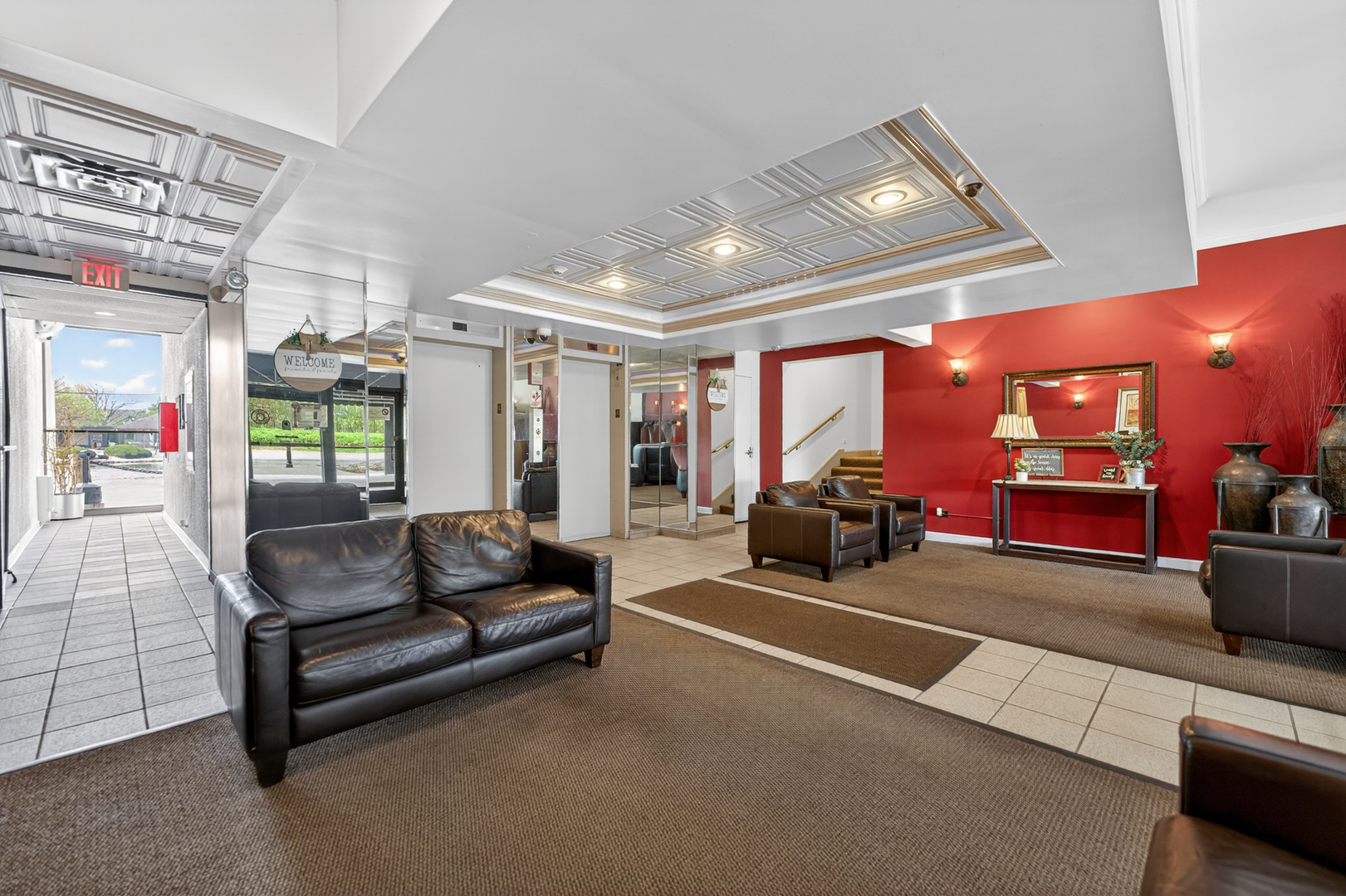 2015 S Finley Road #209, Lombard, IL 60148