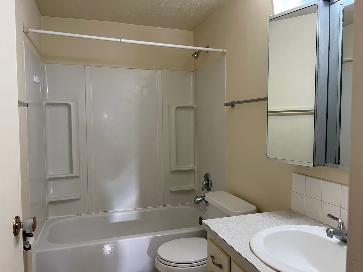 1312 Wakeby Lane #1312, Schaumburg, IL 60193