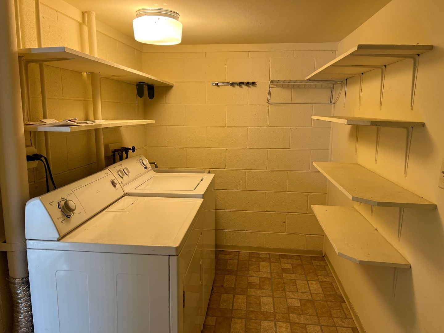 1312 Wakeby Lane #1312, Schaumburg, IL 60193