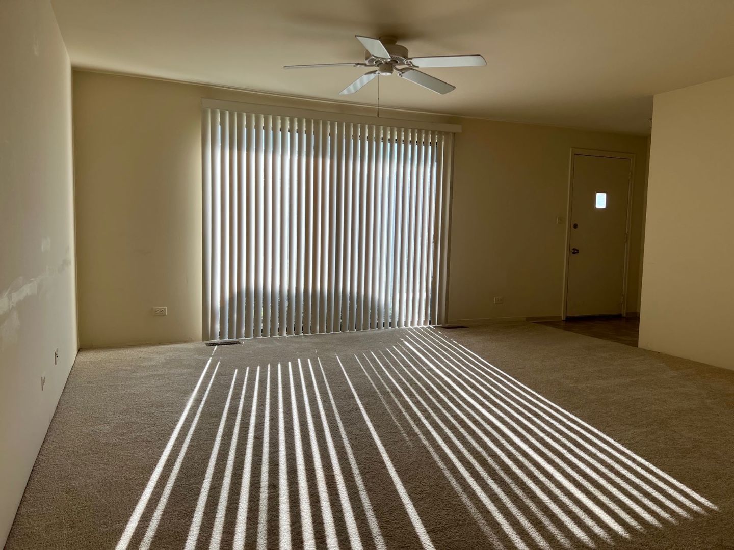 1312 Wakeby Lane #1312, Schaumburg, IL 60193