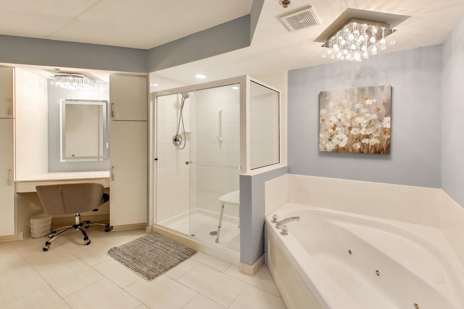 710 Creekside Drive #104A, Mount Prospect, IL 60056