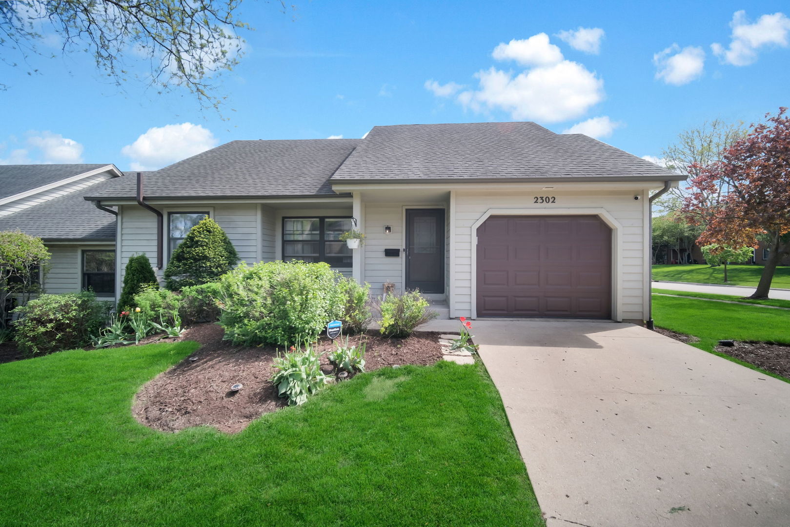 2302 Robin Lane #0, Elgin, IL 60123