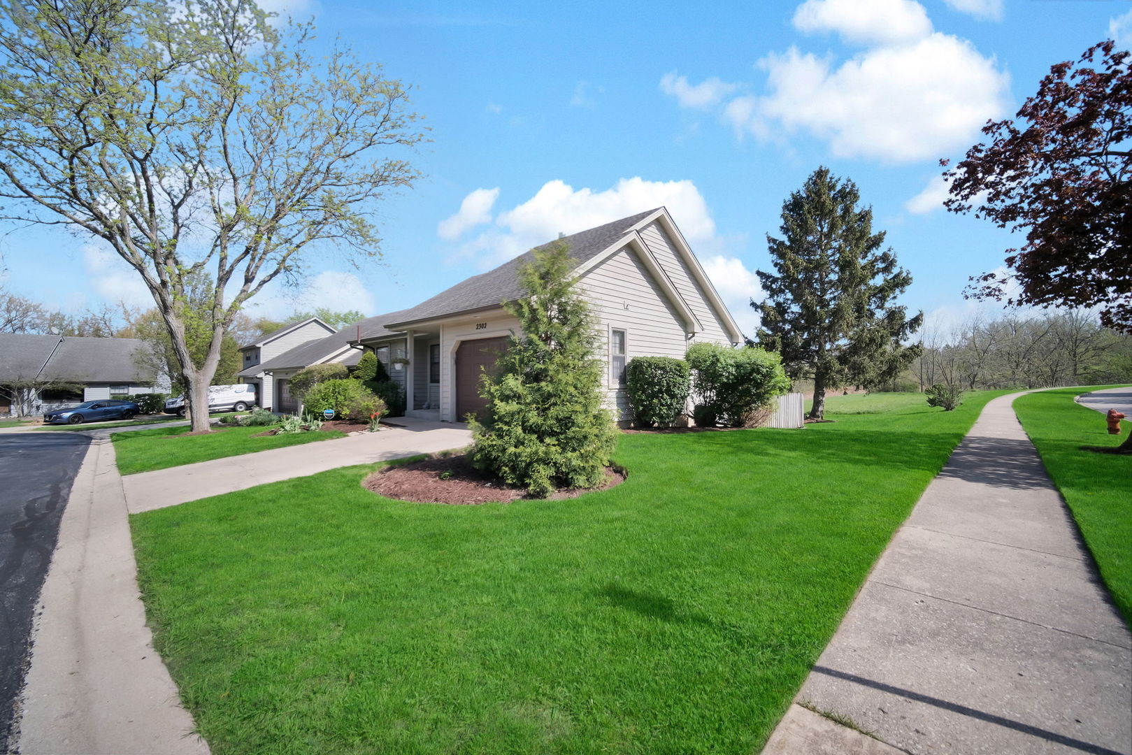 2302 Robin Lane #0, Elgin, IL 60123