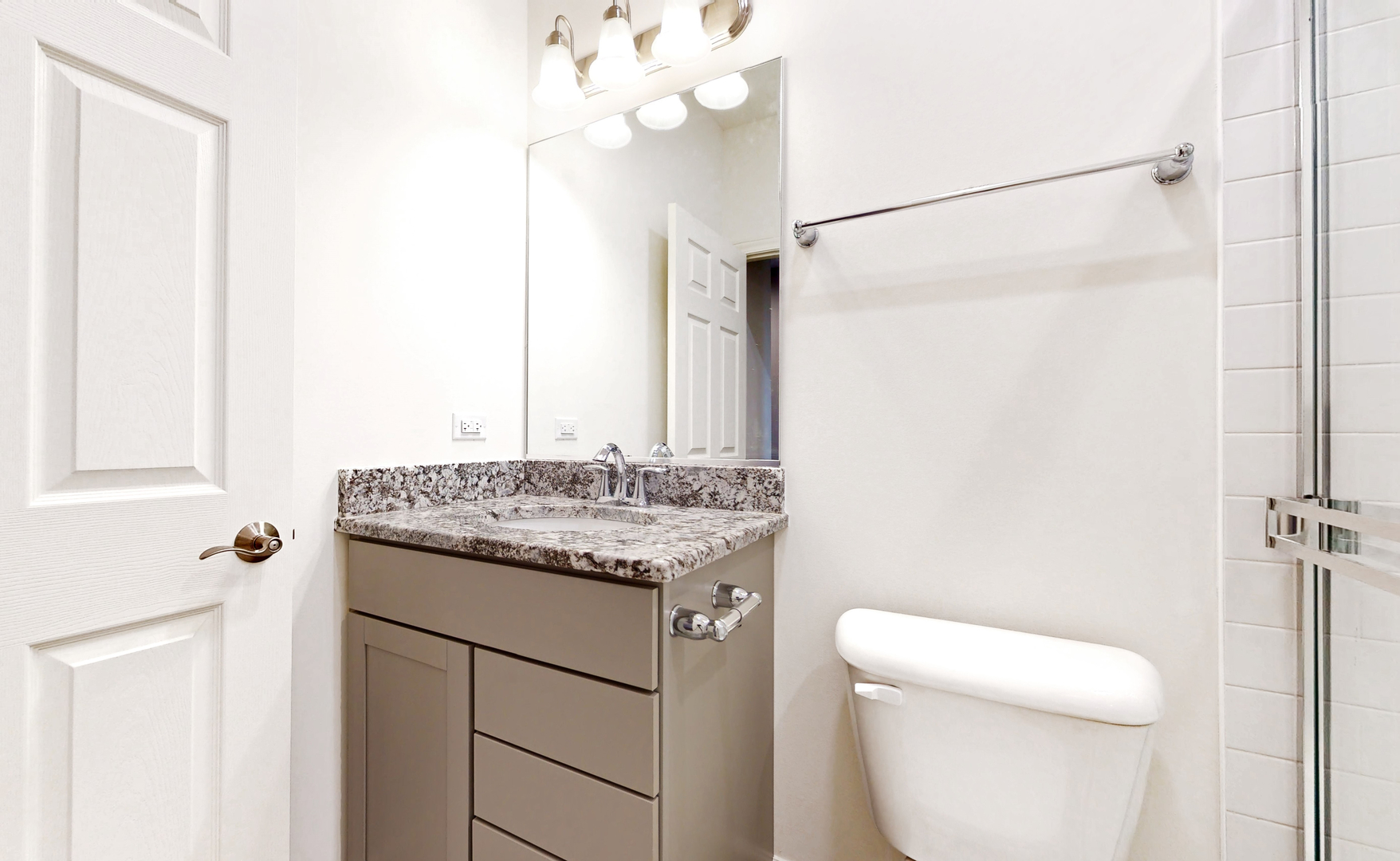 106 Donmor Drive, Bloomingdale, IL 60108