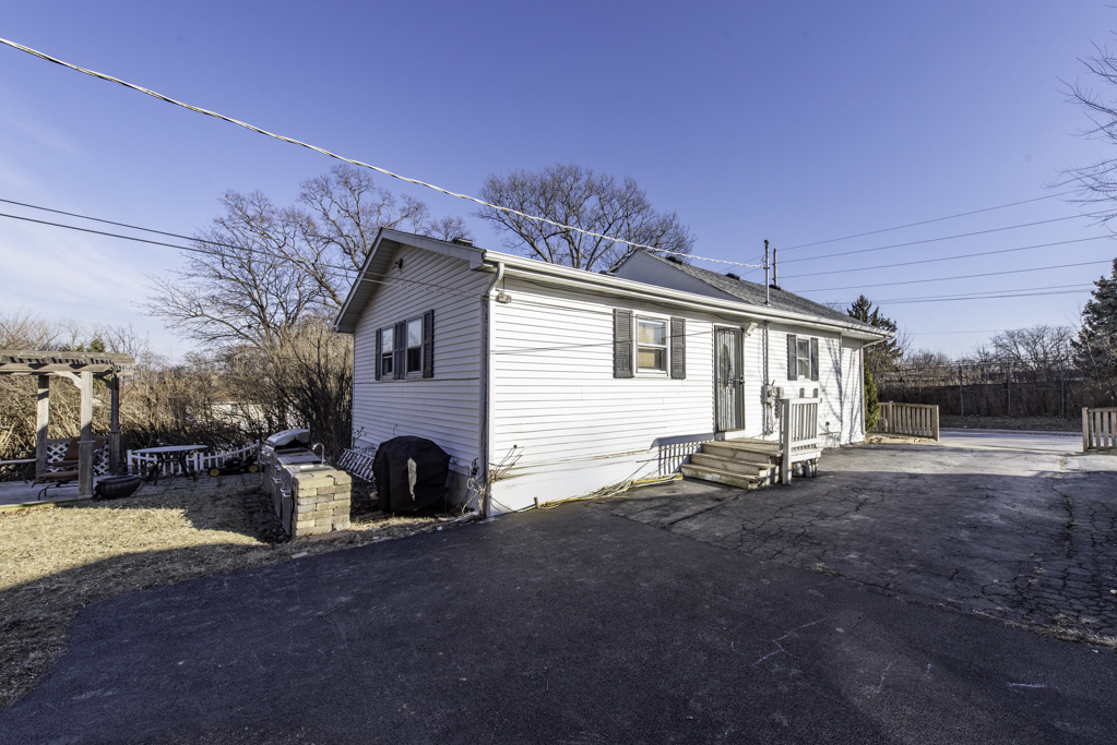 2310 24th Street, North Chicago, IL 60064