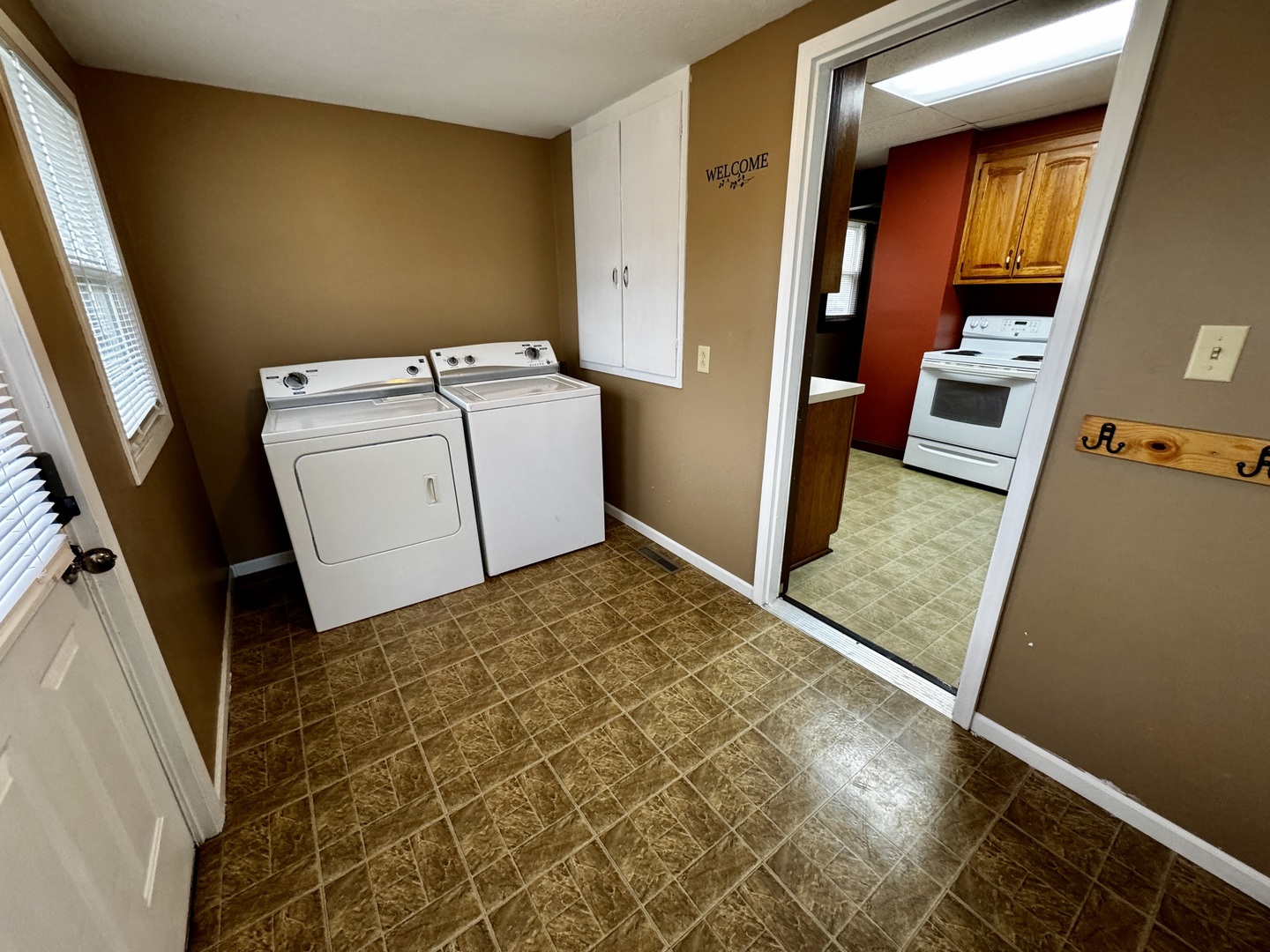 309 E Oak Street, Fairbury, IL 61739