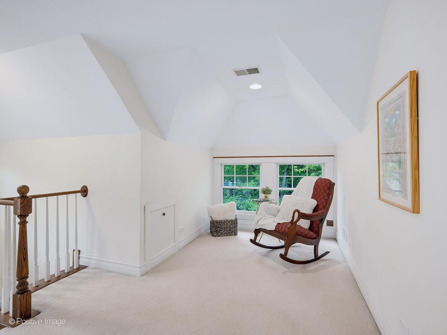 112 S WAIOLA Avenue, La Grange, IL 60525