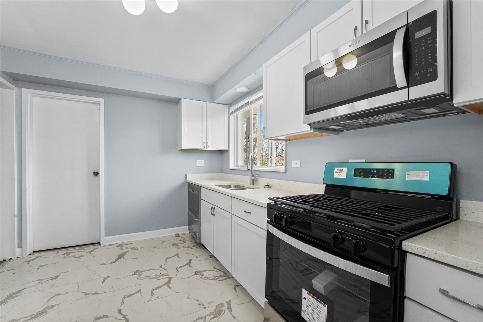 351 Waverly Street, Park Forest, IL 60466