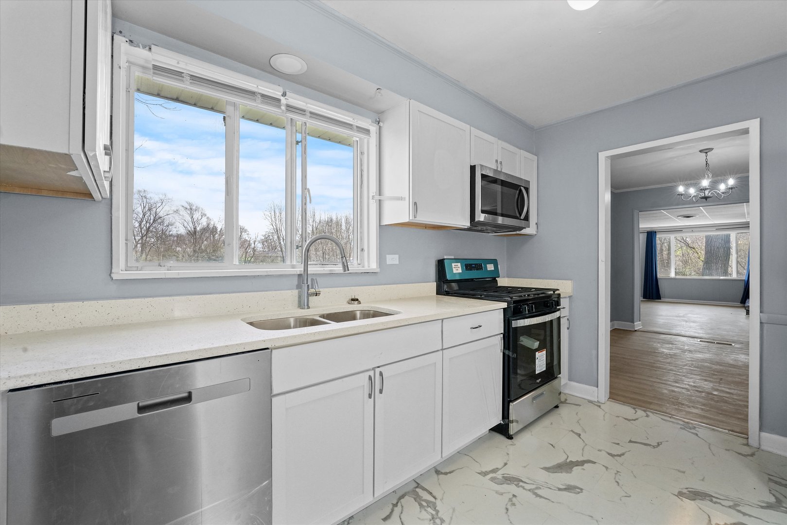 351 Waverly Street, Park Forest, IL 60466