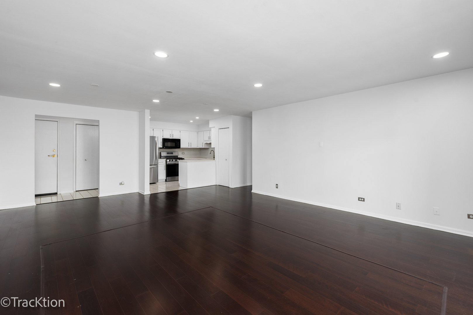 6400 W Belle Plaine Avenue #509, Chicago, IL 60634