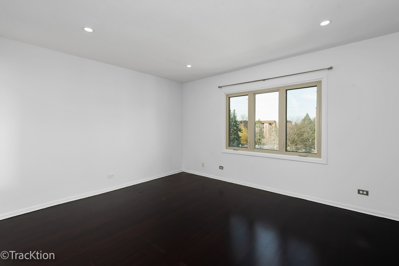 6400 W Belle Plaine Avenue #509, Chicago, IL 60634