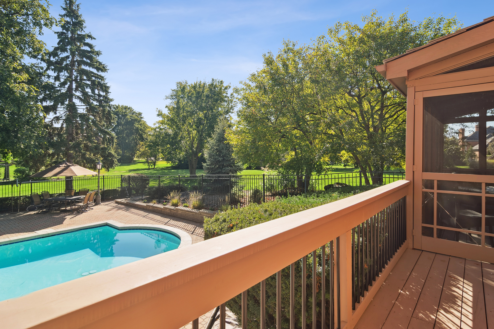 1515 Galloway Drive, Inverness, IL 60010