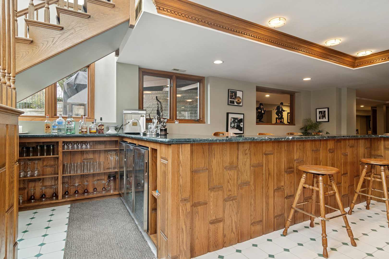 1515 Galloway Drive, Inverness, IL 60010