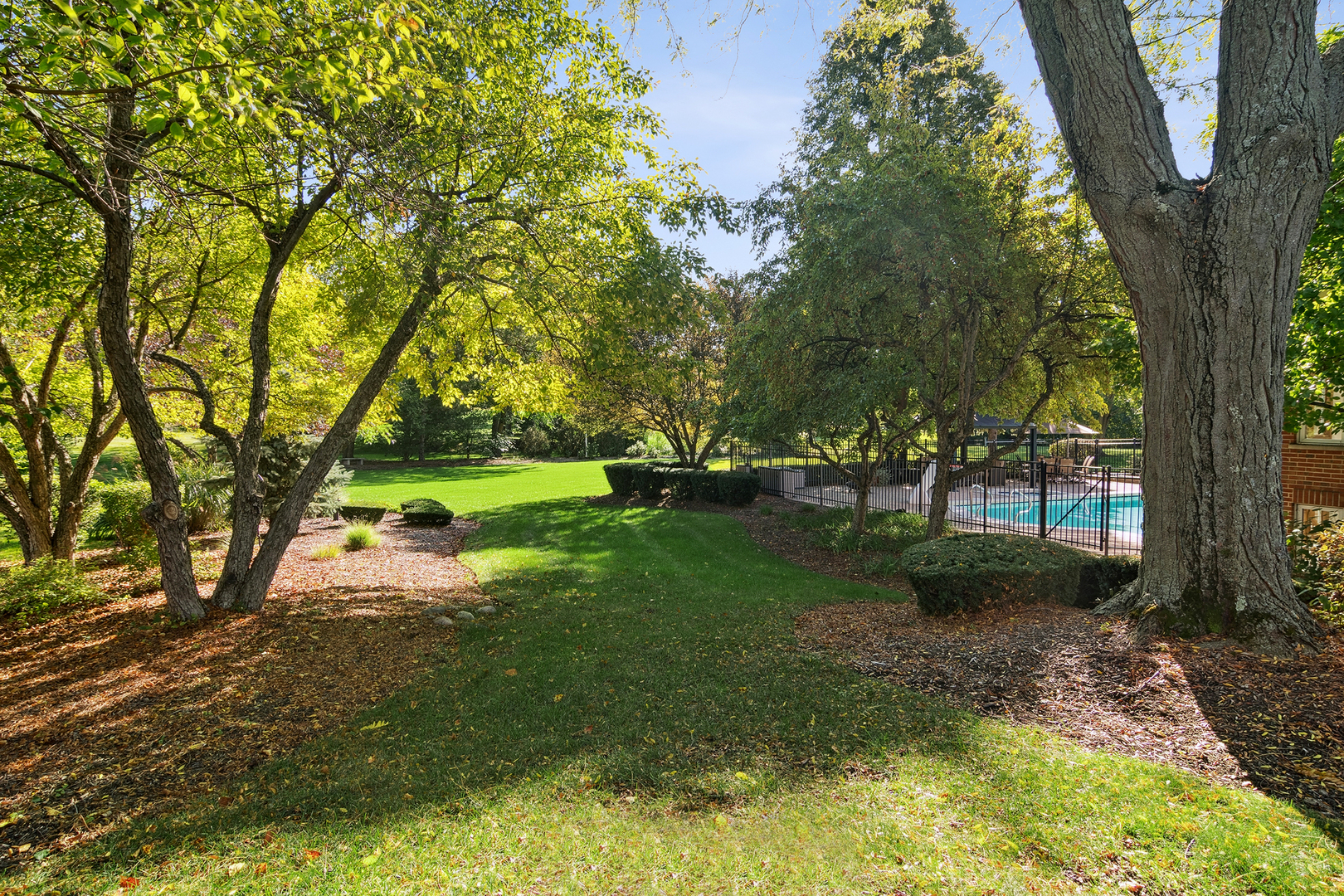 1515 Galloway Drive, Inverness, IL 60010