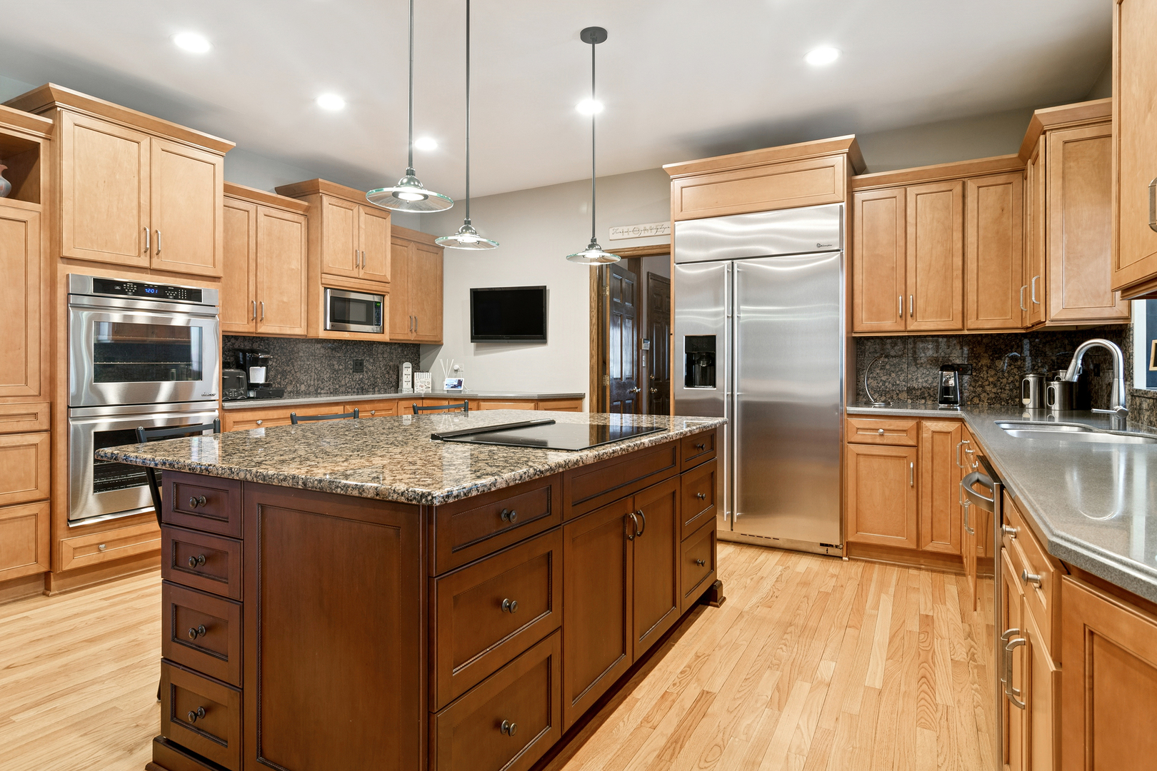 1515 Galloway Drive, Inverness, IL 60010