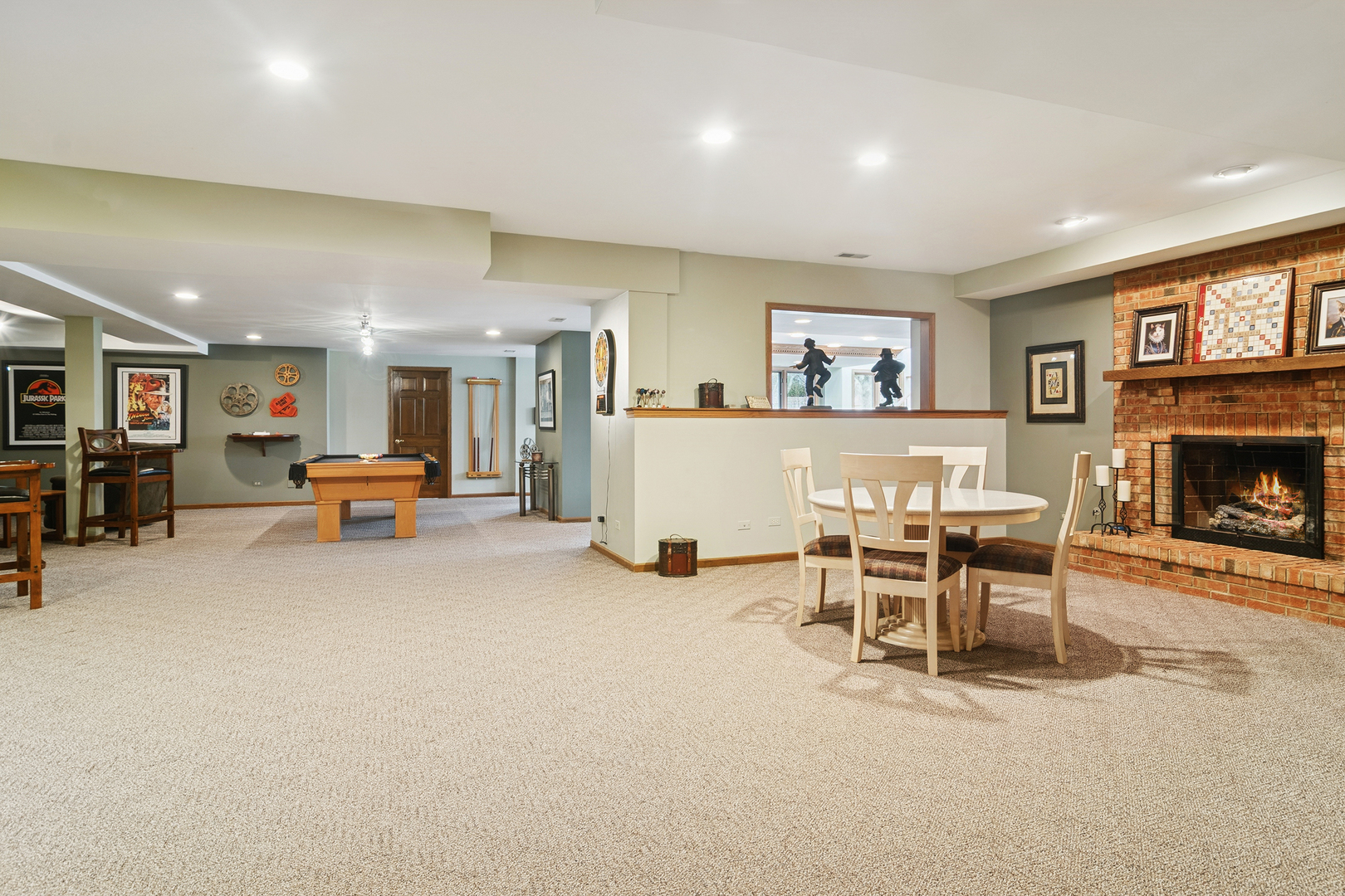 1515 Galloway Drive, Inverness, IL 60010